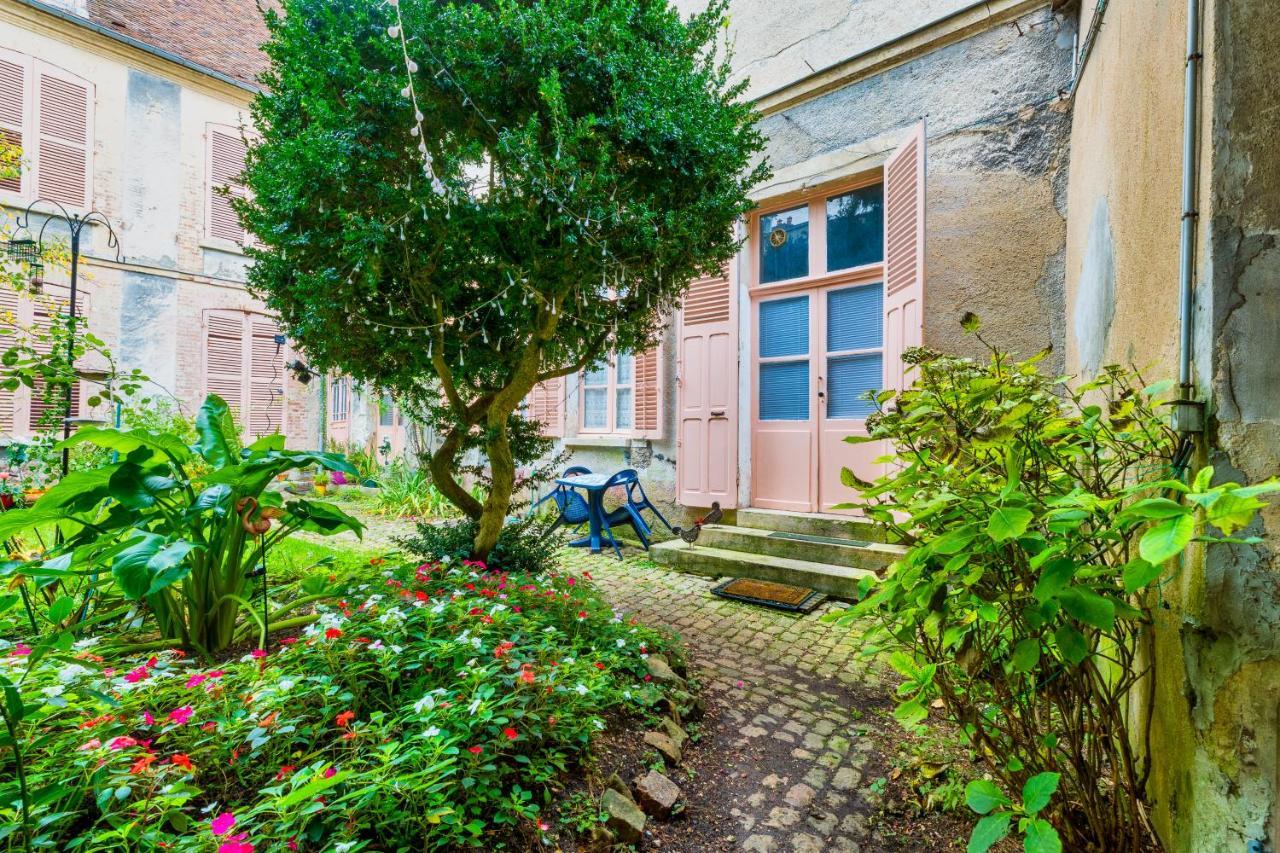 Hotel Particulier Sens Centre Ville Exterior photo